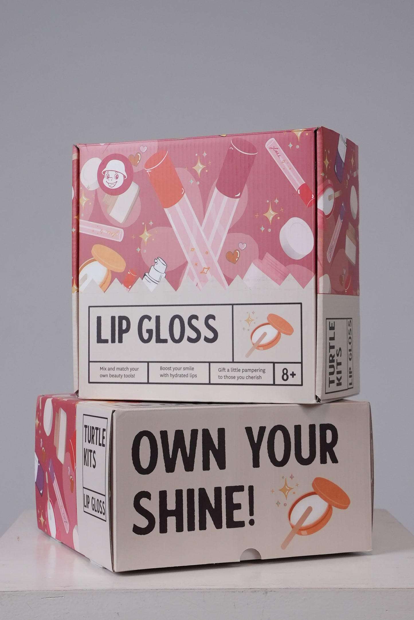 LIP GLOSS